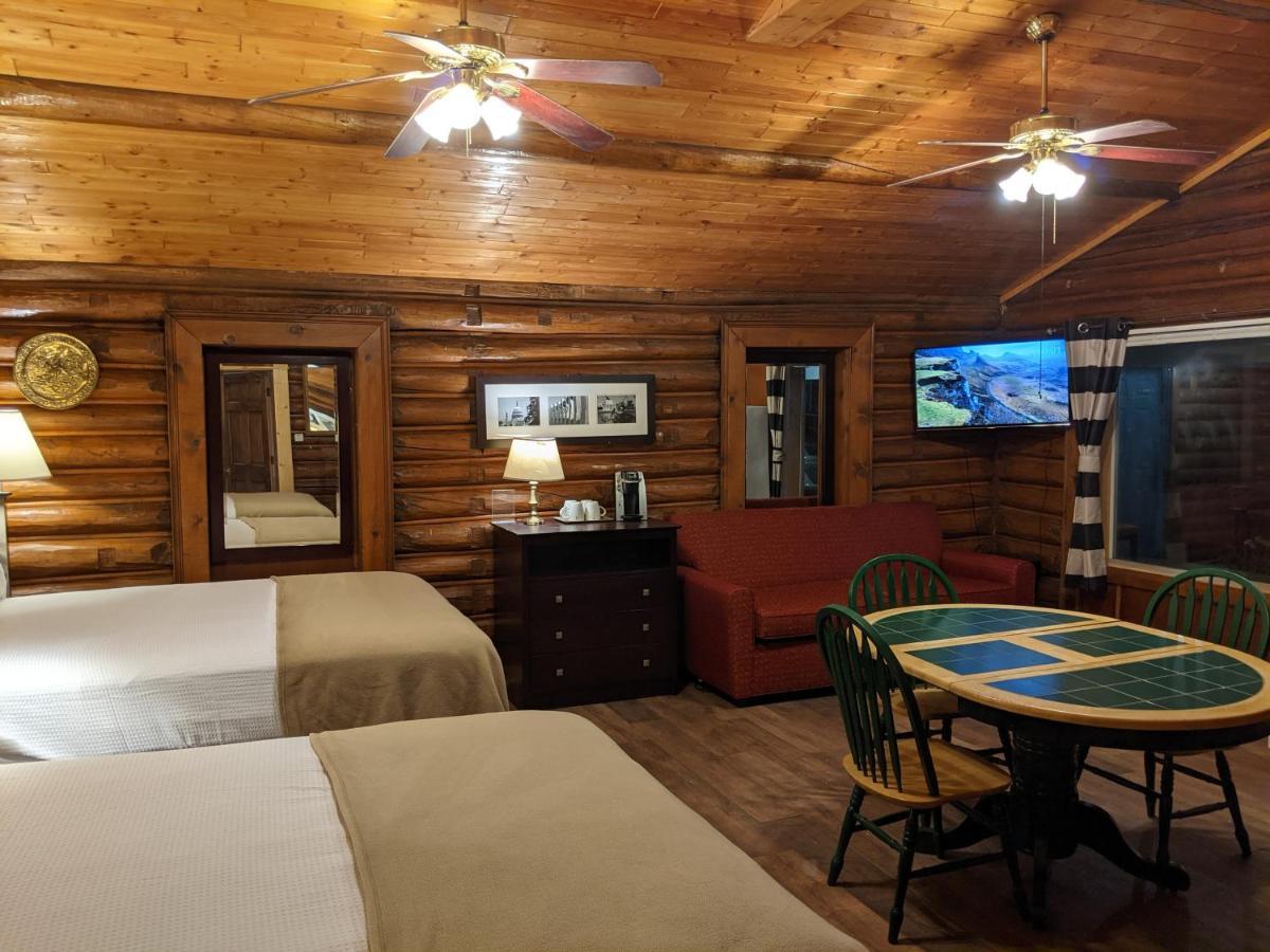 Teton Court Motel ไพน์เดล ภายนอก รูปภาพ